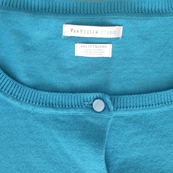 NWOT- Van Heusen XXL Cardigan - Picture 2 of 2